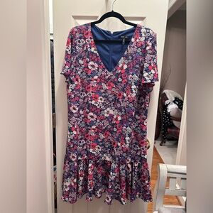 BCBG V-Neck Blue & Pink Floral Zipper Back Midi Dress with Ruffle Skirt. Size XL